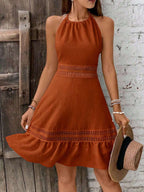 Vestido Curto Frente Única com Babado e Laço