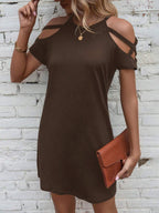 Vestido Curto Ombro a Ombro com Detalhe Vazado - La Lecce
