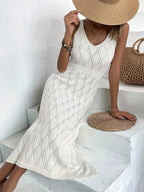 Vestido Longo de Tricô Decote V com Fenda na Barra - La Lecce