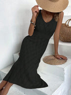 Vestido Longo de Tricô Decote V com Fenda na Barra - La Lecce