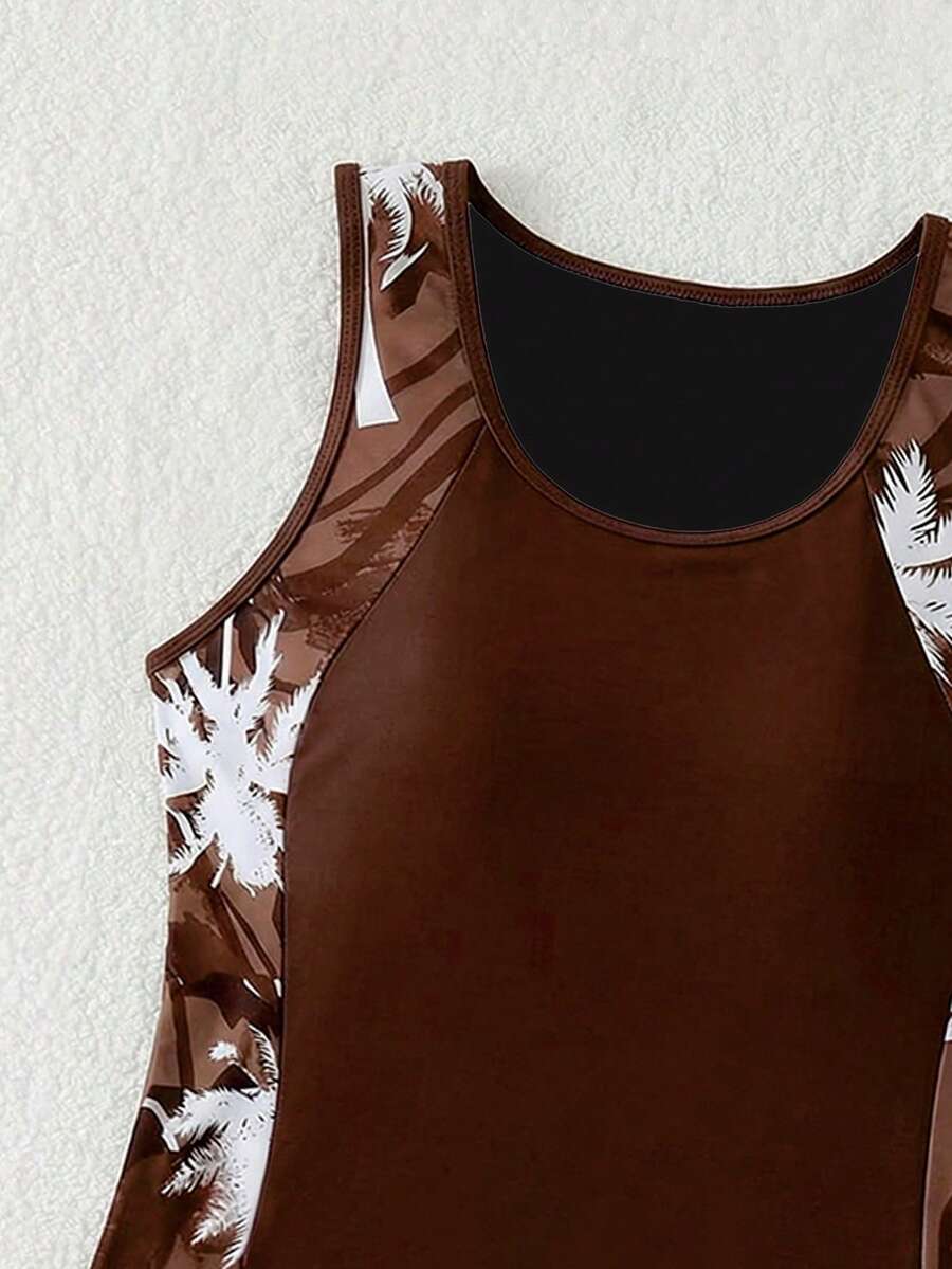 Conjunto de Praia 2 Peças com Regata e Saia Shorts Estampada