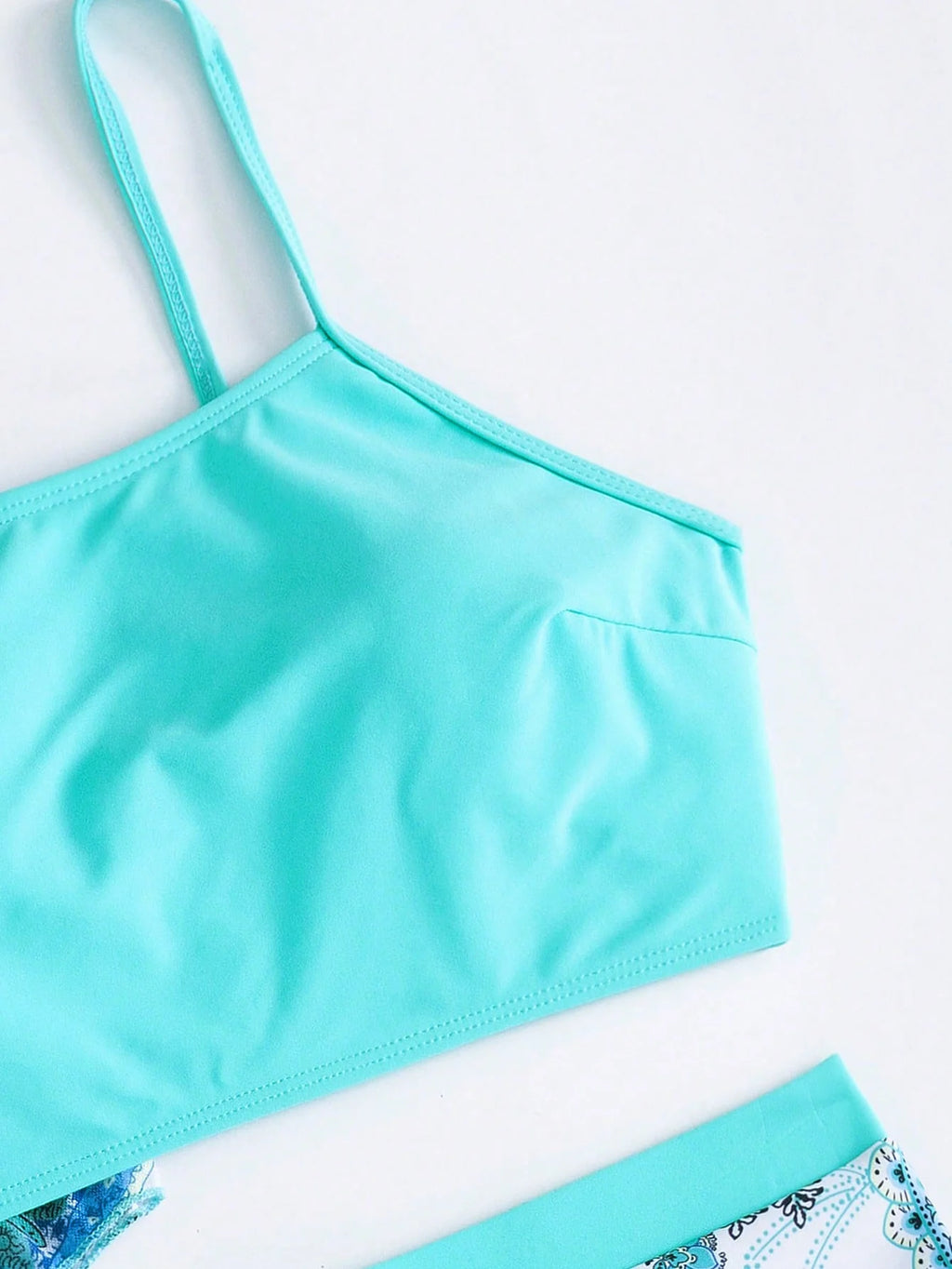 Conjunto de Biquíni 3 Peças Estampa Tropical