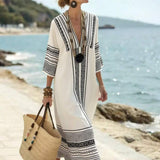 Vestido Saída de Praia Longo Kaftan com Estampa Geométrica