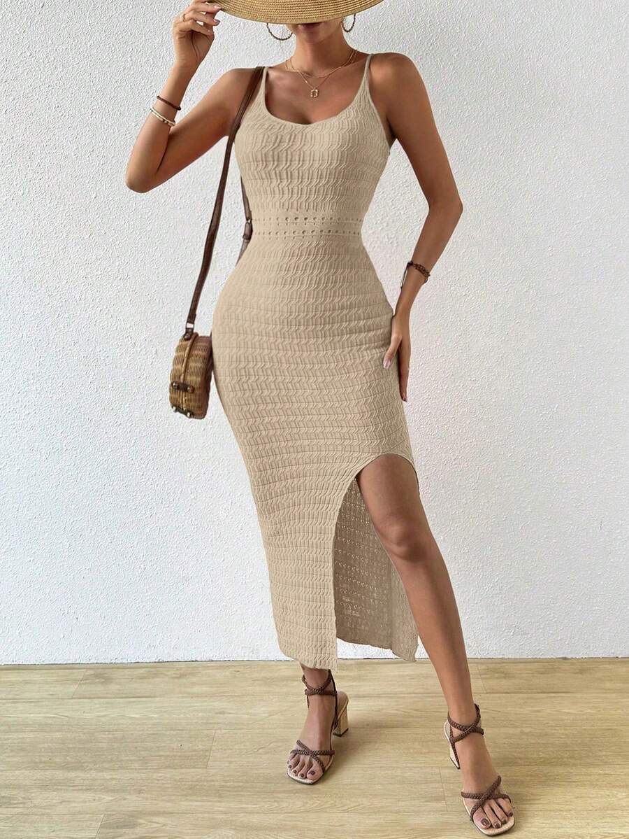 Vestido Longo Canelado com Alças Finas e Fenda Lateral - La Lecce