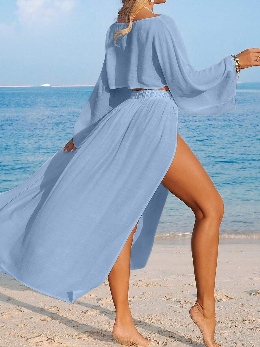 Conjunto de Praia 2 Peças com Cropped de Manga Longa e Saia com Fenda