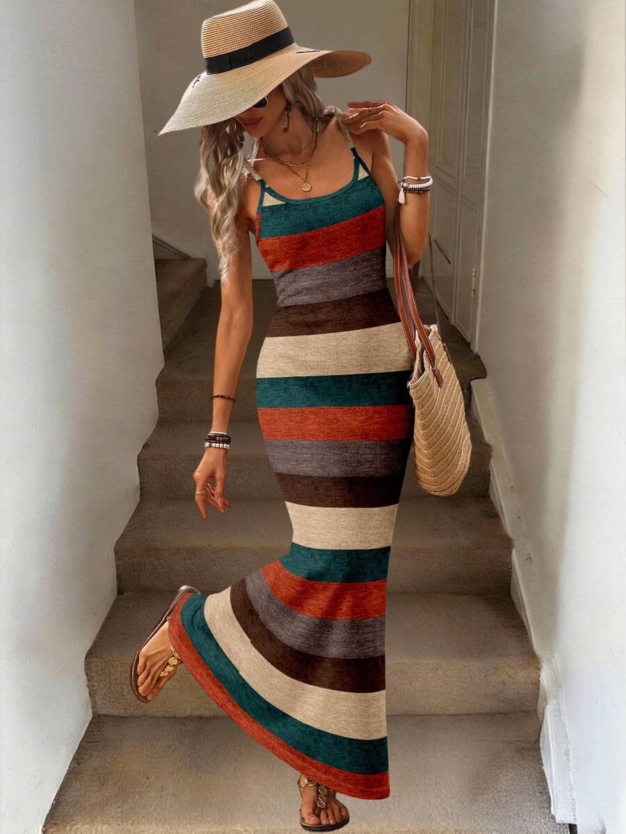 Vestido Maxi Listrado com Bainha Assimétrica - La Lecce
