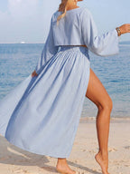 Conjunto de Praia 2 Peças com Cropped de Manga Longa e Saia com Fenda