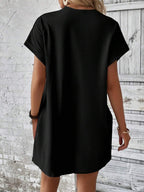 Vestido Curto Camiseta com Bolsos e Manga Morcego - La Lecce