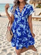 Vestido Curto Boho com Babado e Detalhe em Pompom - La Lecce