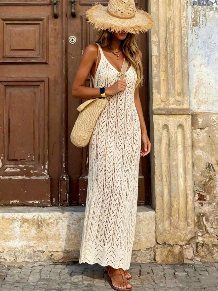 Vestido Saída de Praia Longo em Malha Vazada com Fenda Lateral - La Lecce