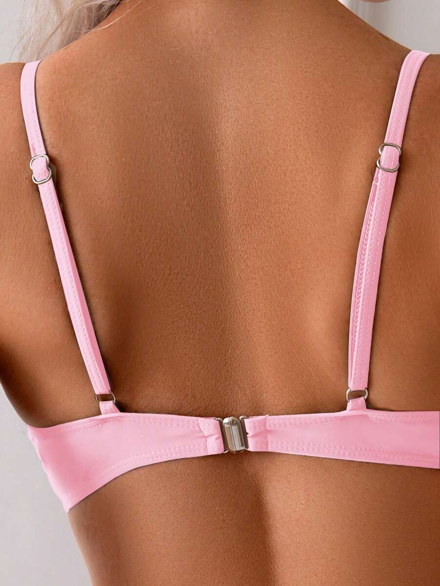 Conjunto de Biquíni Torcido com Cintura Alta Franzida