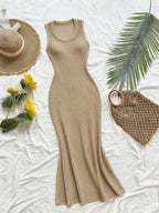 Vestido Saída de Praia em Tricô Sem Mangas