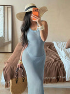 Vestido Saída de Praia em Tricô Sem Mangas