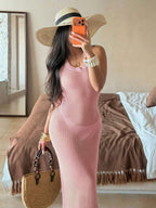 Vestido Saída de Praia em Tricô Sem Mangas