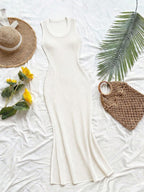 Vestido Saída de Praia em Tricô Sem Mangas
