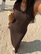 Vestido Saída de Praia em Tricô Sem Mangas