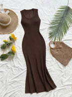 Vestido Saída de Praia em Tricô Sem Mangas