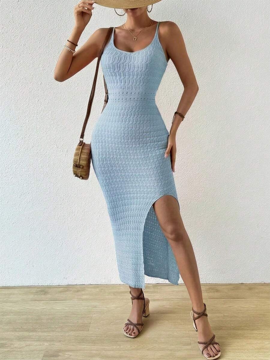 Vestido Longo Canelado com Alças Finas e Fenda Lateral