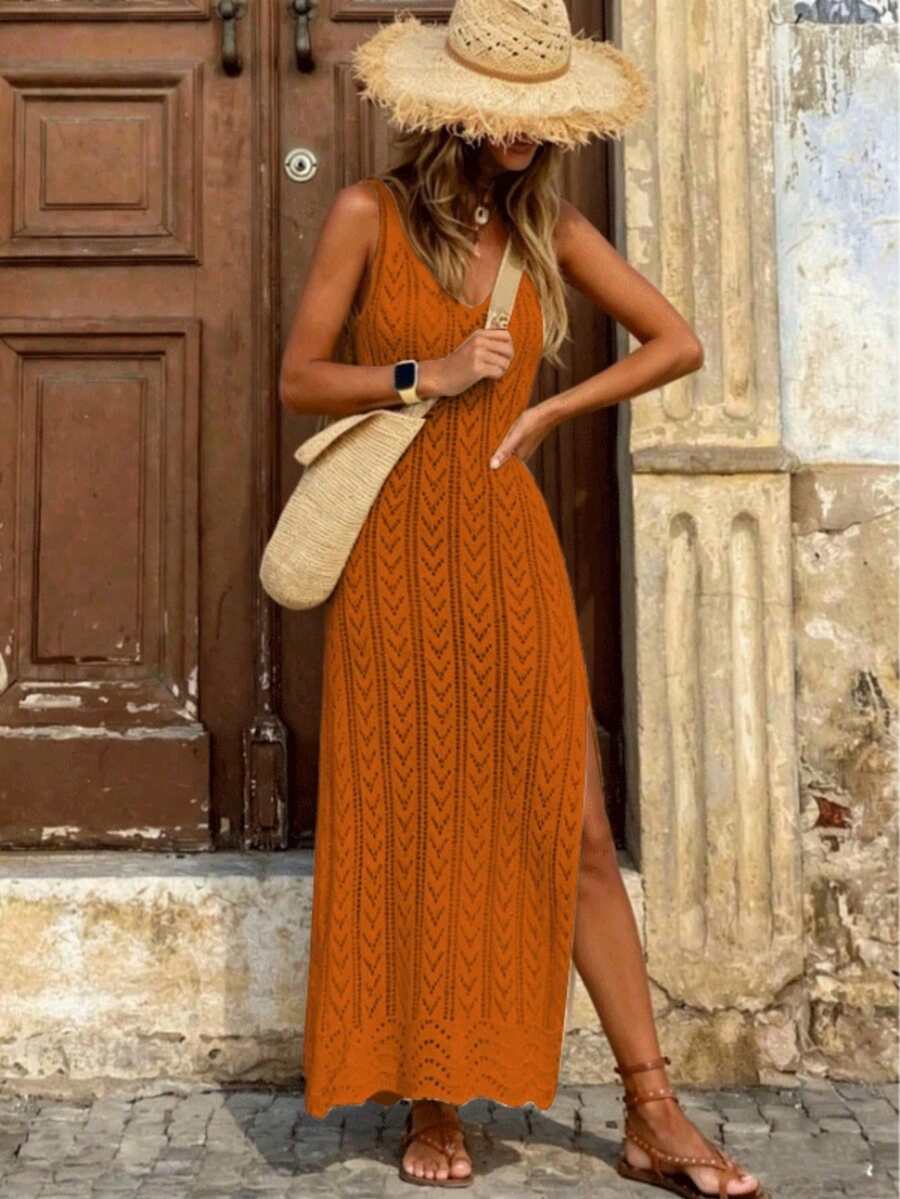 Vestido Saída de Praia Longo em Malha Vazada com Fenda Lateral - La Lecce
