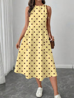 Vestido Midi Poá com Gola Redonda e Bolsos - La Lecce