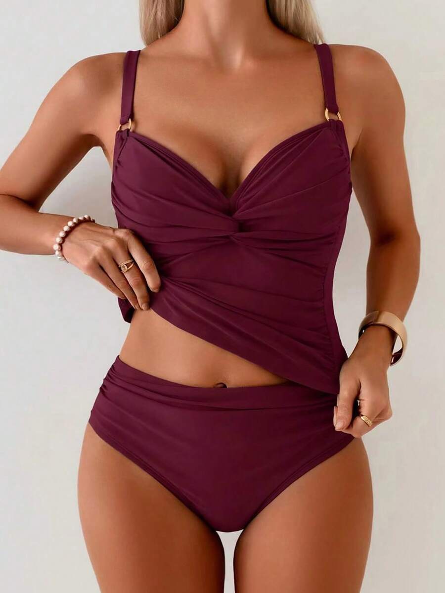 Tankini Franzido com Torção Frontal e Anel Metálico