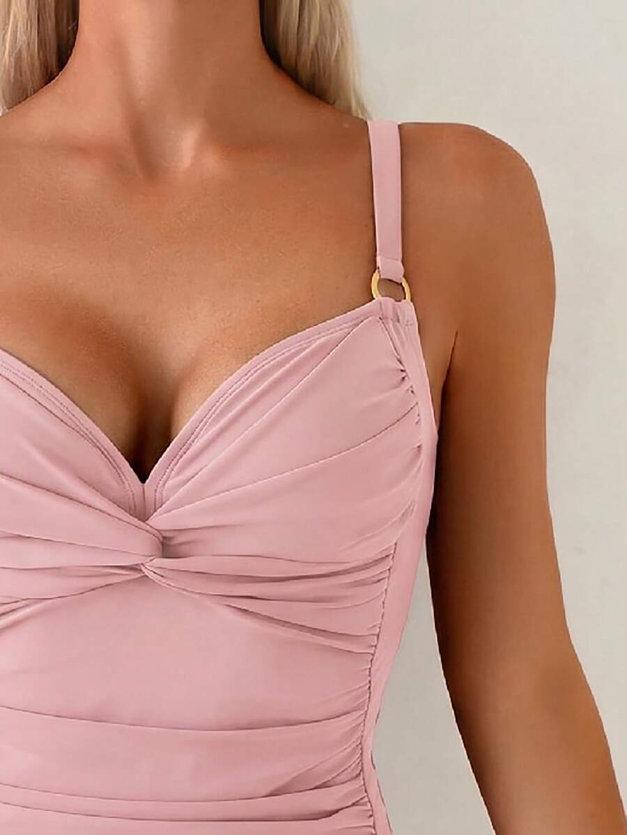 Tankini Franzido com Torção Frontal e Anel Metálico