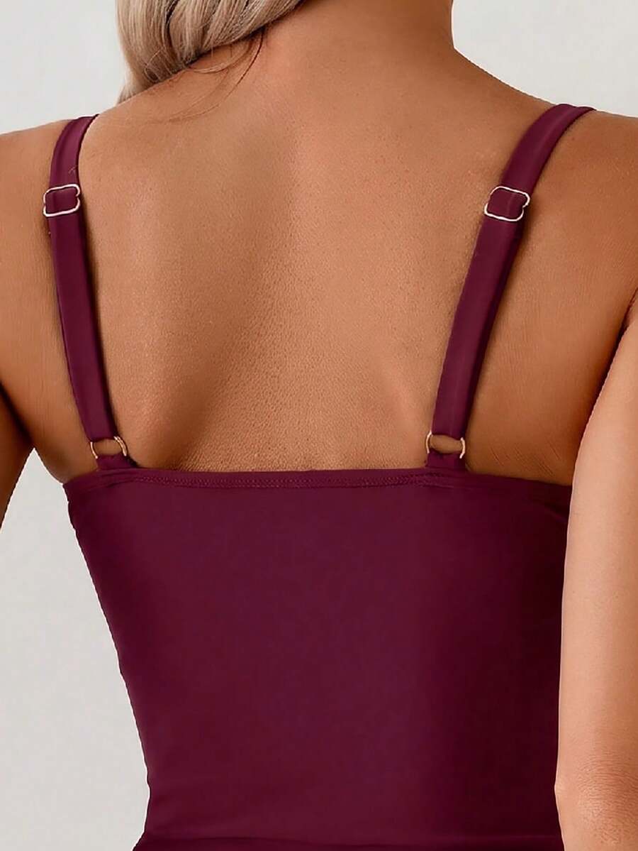 Tankini Franzido com Torção Frontal e Anel Metálico