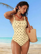 Maiô Retrô de Bolinhas com Franzido Frontal