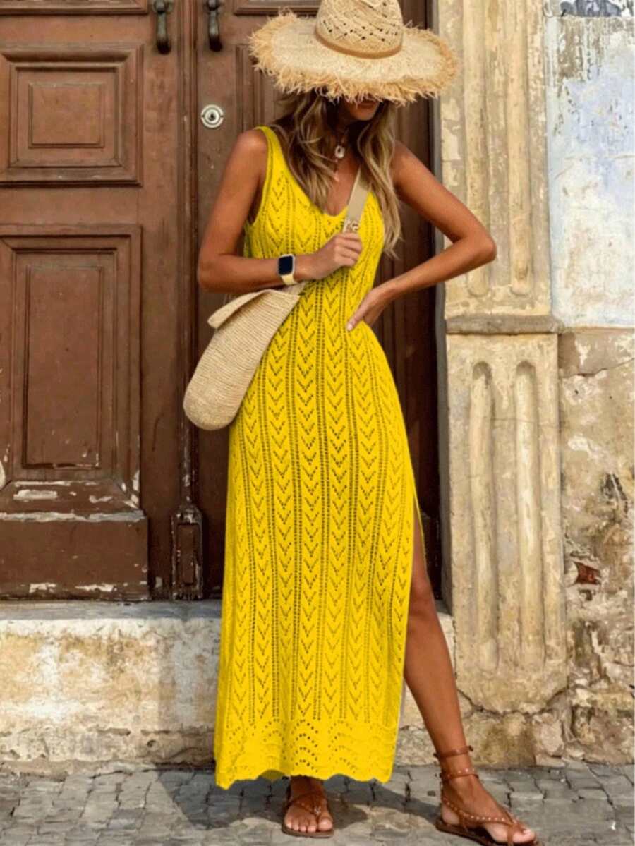 Vestido Saída de Praia Longo em Malha Vazada com Fenda Lateral - La Lecce