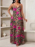 Vestido Longo Floral Decote V com Aplicação de Rosa 3D - La Lecce