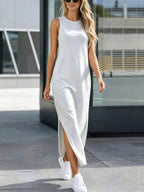 Vestido Longo Listrado com Gola Redonda e Fenda - La Lecce