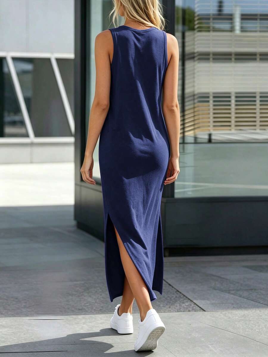 Vestido Longo Listrado com Gola Redonda e Fenda - La Lecce