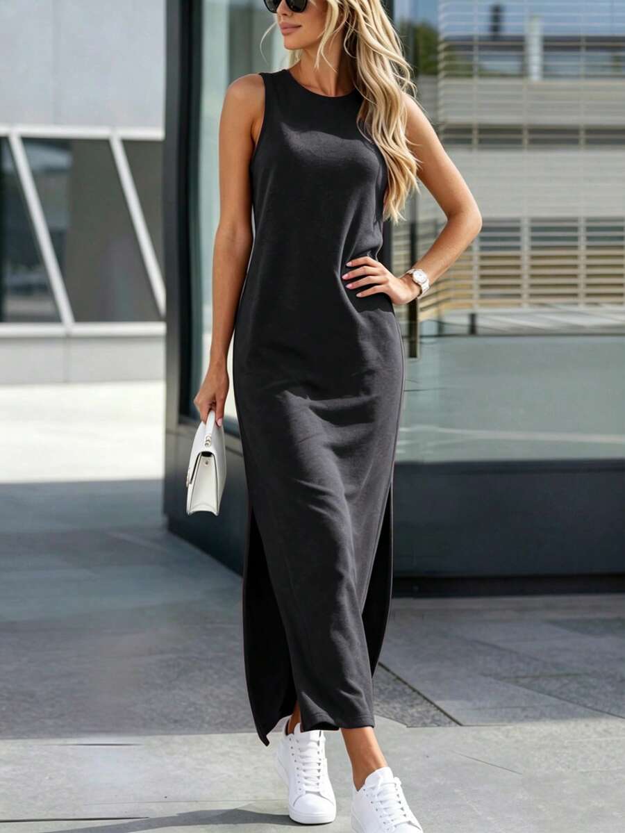 Vestido Longo Listrado com Gola Redonda e Fenda - La Lecce