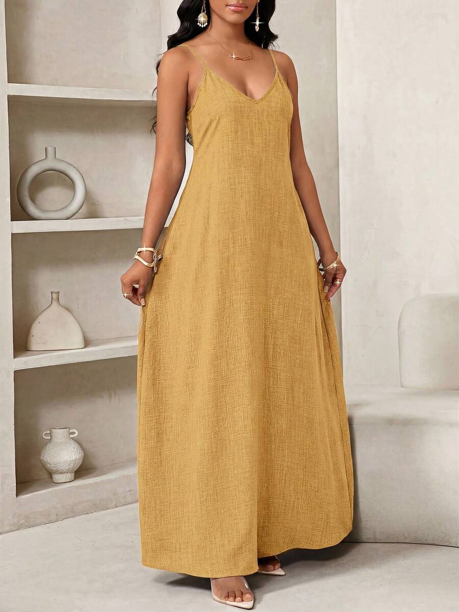Vestido Maxi de Alças com Estampa Geométrica e Bolsos