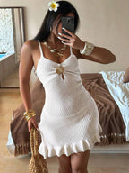 Vestido Saída de Praia Mini com Alças Finas e Babado