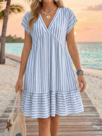Vestido Curto Boho com Babado e Detalhe em Pompom - La Lecce