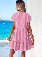 Vestido Curto Boho com Babado e Detalhe em Pompom - La Lecce