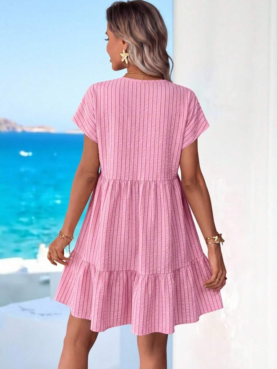 Vestido Curto Boho com Babado e Detalhe em Pompom - La Lecce