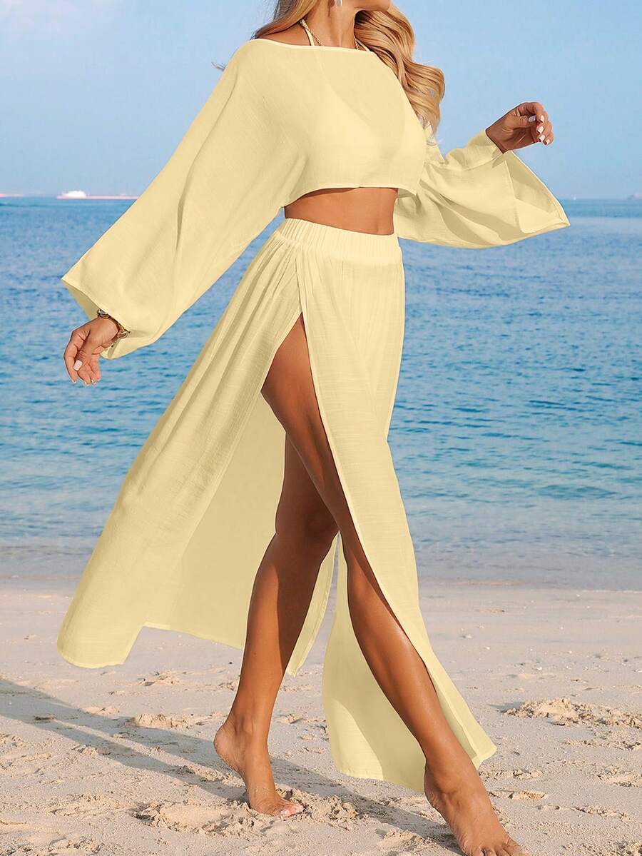 Conjunto de Praia 2 Peças com Cropped de Manga Longa e Saia com Fenda