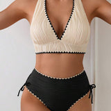 Conjunto de Biquíni Texturizado com Decote Halter e Amarração Lateral