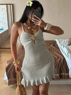Vestido Saída de Praia Mini com Alças Finas e Babado
