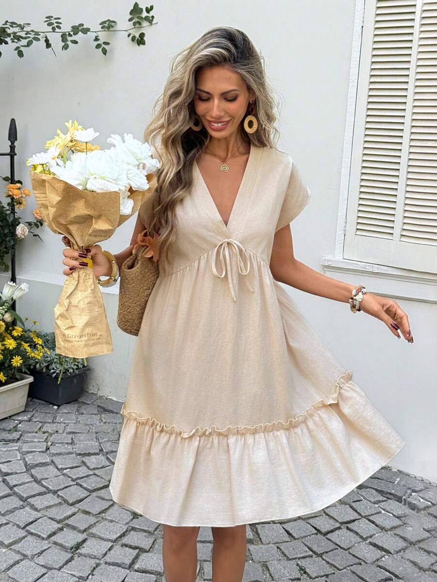 Vestido Curto Boho com Babado e Detalhe em Pompom - La Lecce