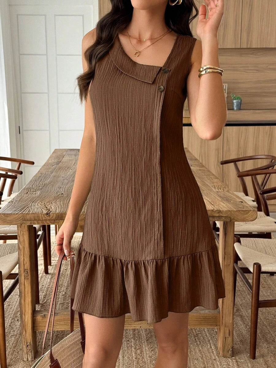 Vestido Midi Bata com Gola Assimétrica e Botões - La Lecce