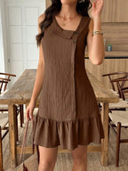 Vestido Midi Bata com Gola Assimétrica e Botões - La Lecce