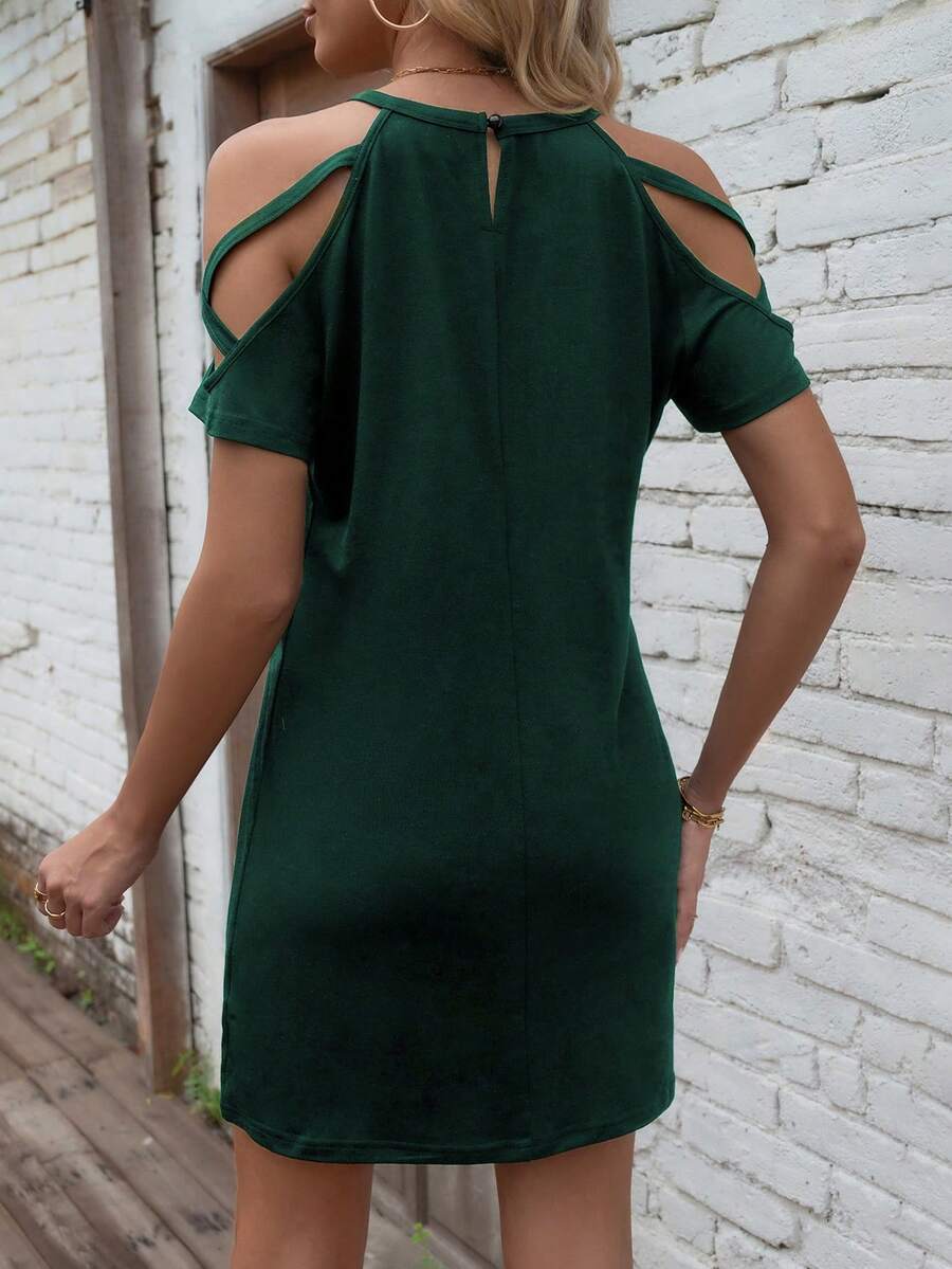 Vestido Curto Ombro a Ombro com Detalhe Vazado - La Lecce