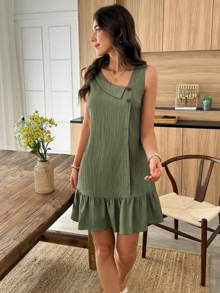 Vestido Midi Bata com Gola Assimétrica e Botões - La Lecce