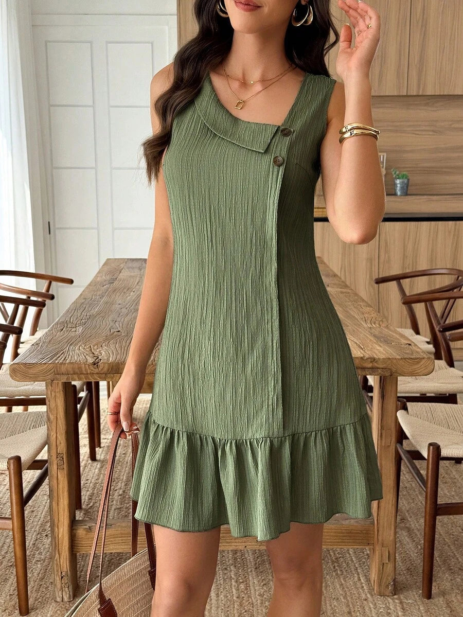 Vestido Midi Bata com Gola Assimétrica e Botões - La Lecce