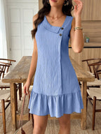 Vestido Midi Bata com Gola Assimétrica e Botões - La Lecce