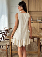 Vestido Midi Bata com Gola Assimétrica e Botões - La Lecce
