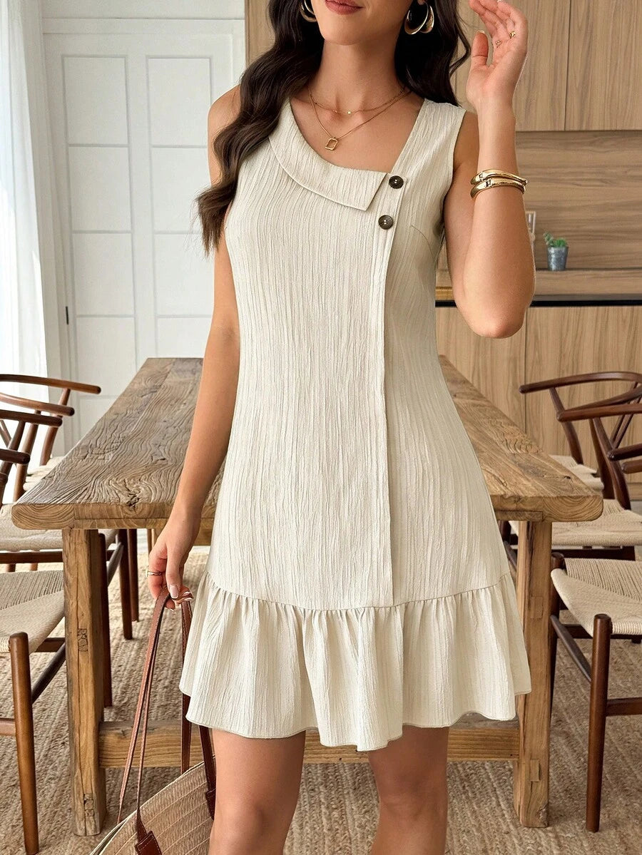 Vestido Midi Bata com Gola Assimétrica e Botões - La Lecce